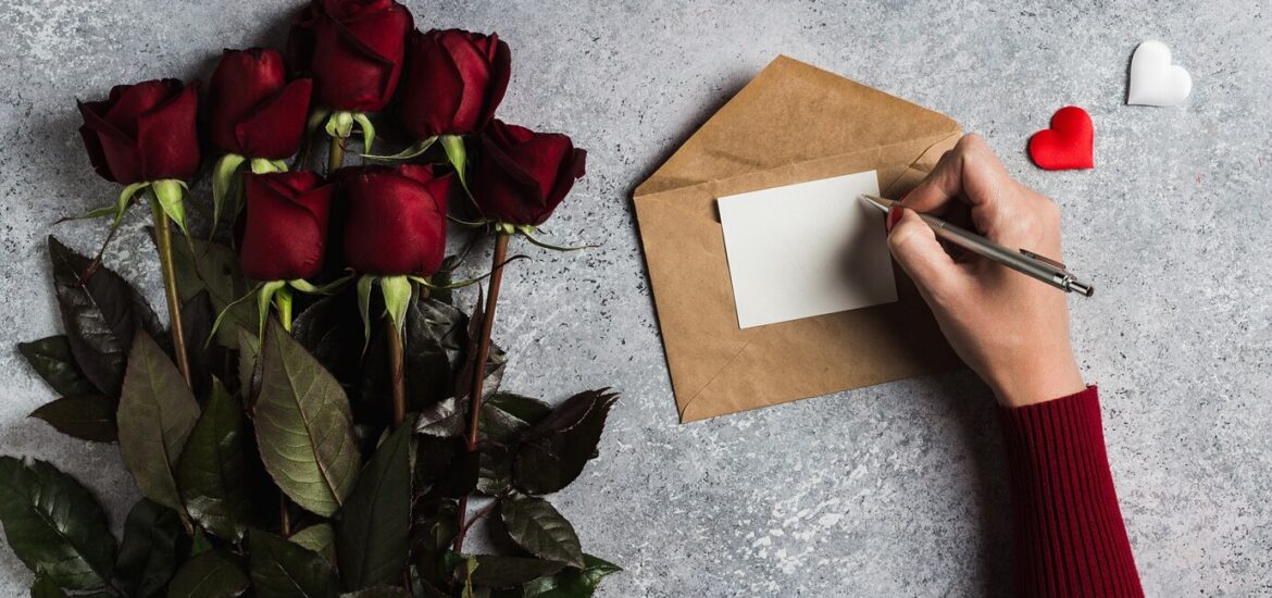 10 idées de messages à envoyer avec un bouquet de fleurs