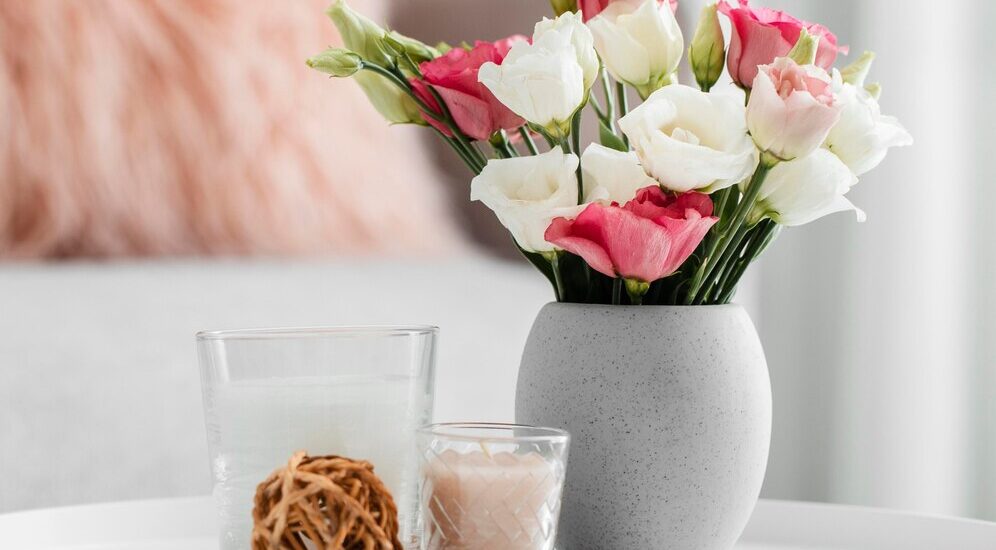 6 accessoires pour sublimer votre composition florale