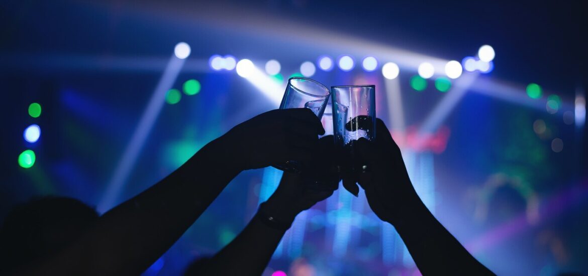 5 règles essentielles sur la vente d'alcool pendant les fête de nuit